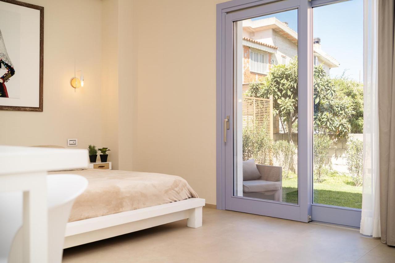 Enjoy Your Stay - Guest House - Olbia Exteriör bild