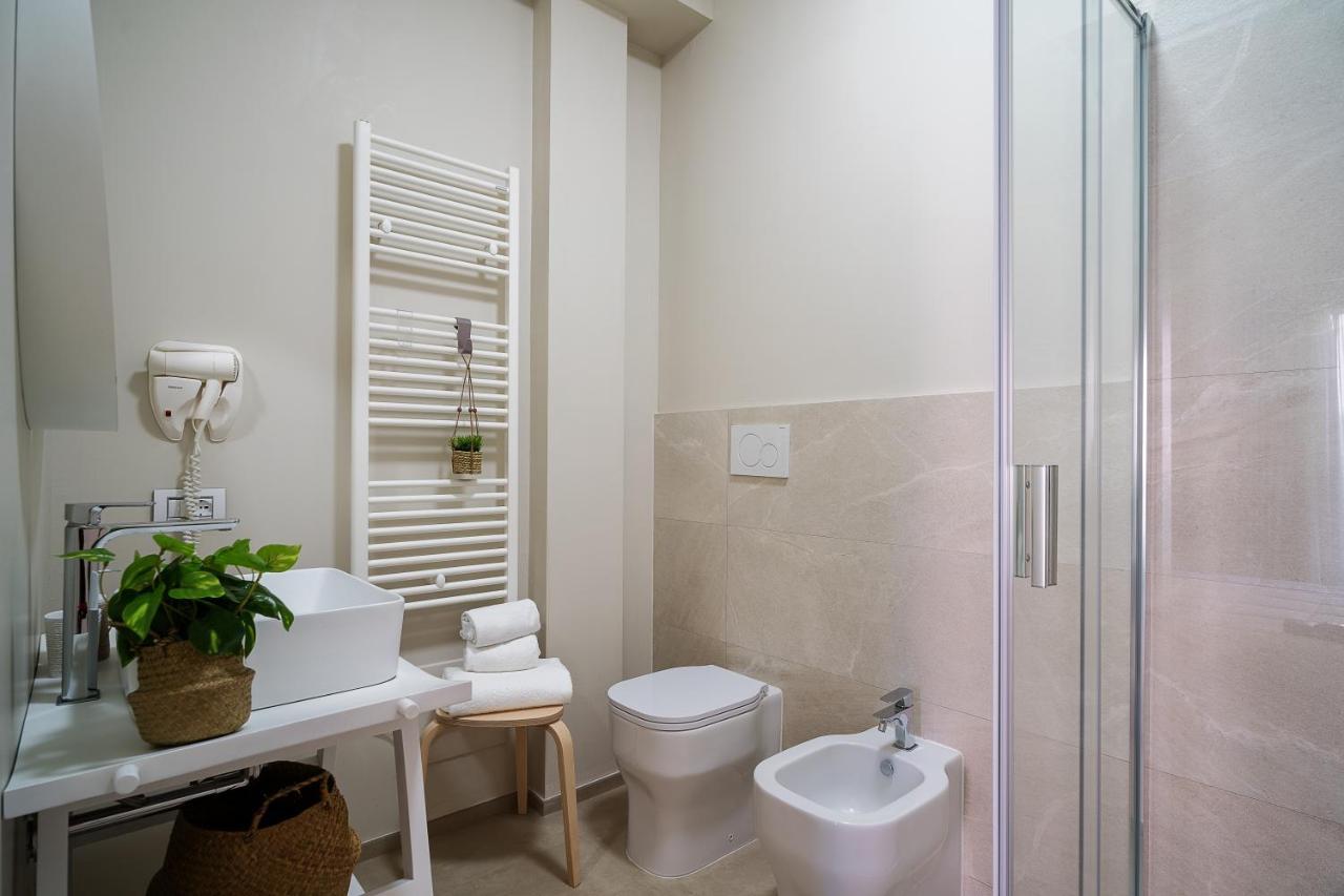 Enjoy Your Stay - Guest House - Olbia Exteriör bild