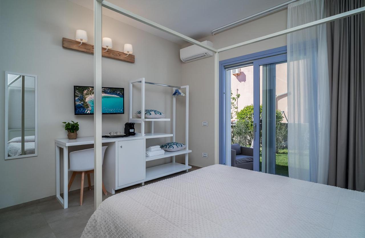 Enjoy Your Stay - Guest House - Olbia Exteriör bild