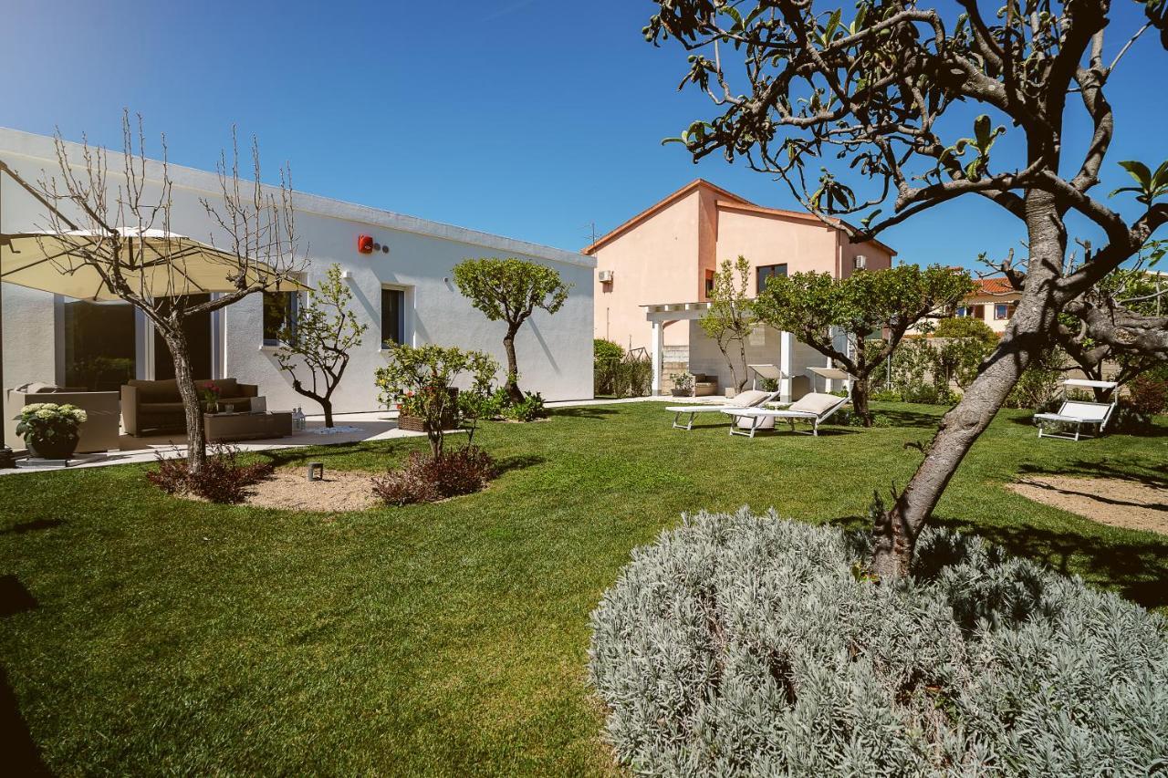 Enjoy Your Stay - Guest House - Olbia Exteriör bild